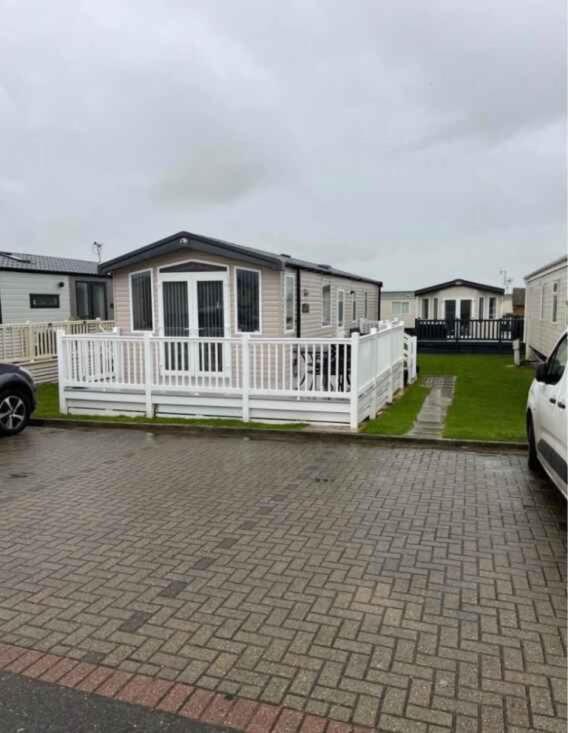 Ocean Breeze Villa Selsey Exterior foto